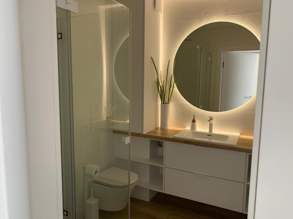 Apartament Nadmorski Z Basenem Klifowa Rewal Buitenkant foto